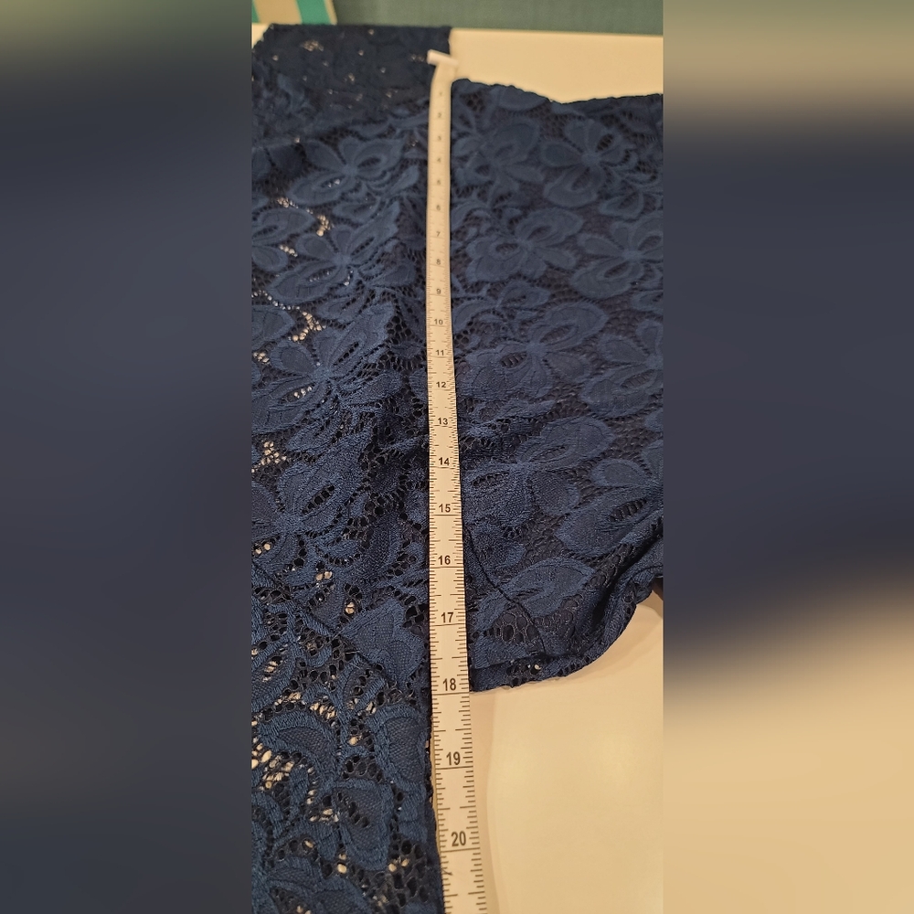 Miusol Elegant Navy Blue Floral Lace Dress – Size XL - Picture 16 of 16